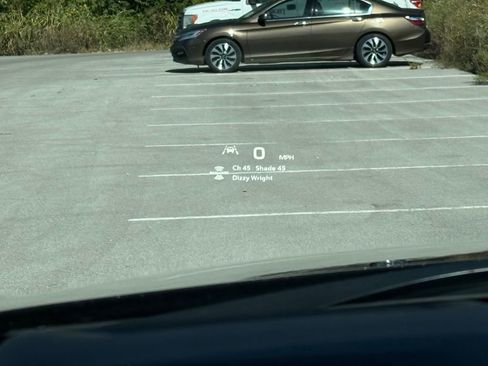 Used 2023 Buick Enclave Avenir w/ Avenir Technology Package image 44