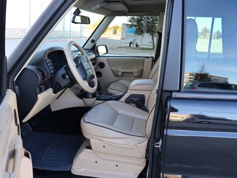 Used 2004 Land Rover Discovery SE image 35