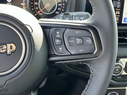 New 2026 Jeep Wrangler Unlimited Rubicon AWD/4WD image 22