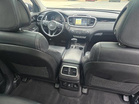 Used 2016 Kia Sorento SX FWD image 26