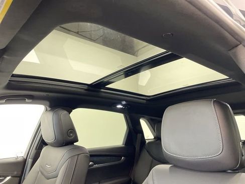 Used 2021 Cadillac XT5 Premium Luxury image 22