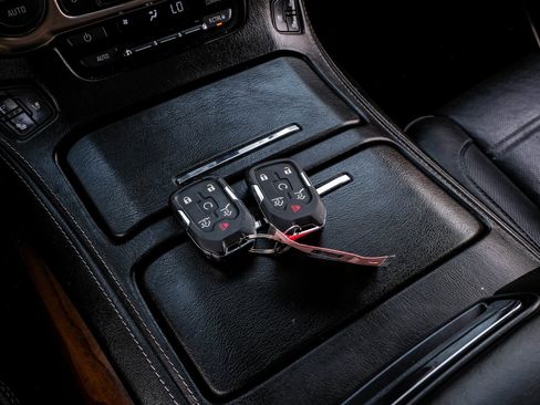 Used 2019 GMC Yukon XL Denali w/ Denali Ultimate Package image 68