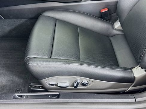 Certified 2018 Porsche 718 Cayman RWD image 13