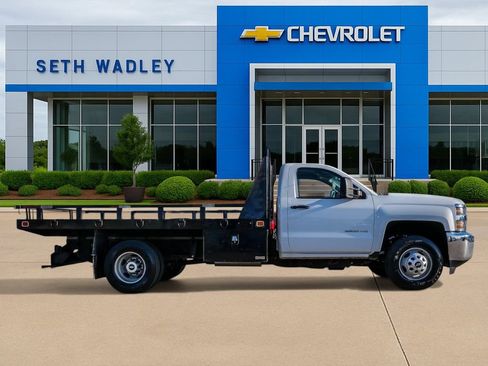 Used 2018 Chevrolet Silverado 3500 W/T image 8