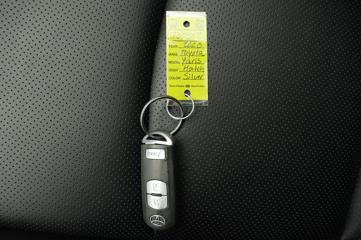 Used 2020 Toyota Yaris XLE FWD image 43