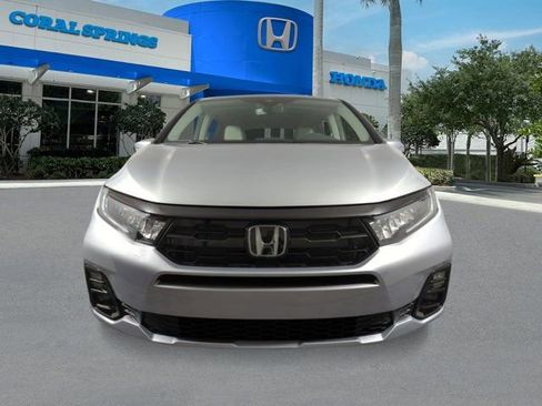 New 2025 Honda Odyssey Elite image 6