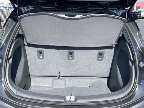 Used 2019 Chevrolet Bolt LT FWD image 26