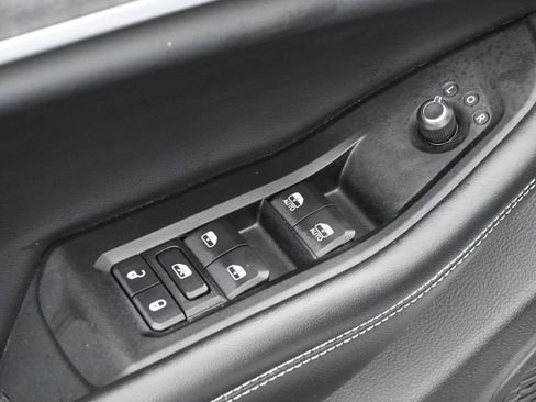 New 2025 Jeep Gladiator Sport image 20