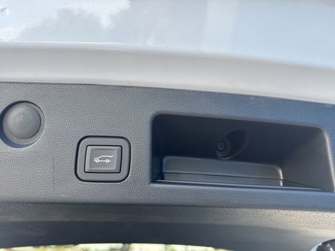 New 2026 Chevrolet Equinox ACTIV w/ Convenience Package III image 20