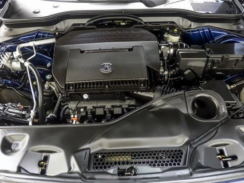 Used 2023 Acura MDX SH-AWD w/ Technology Package image 32