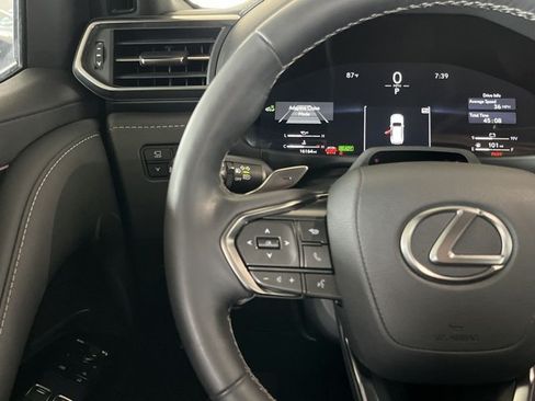 Certified 2025 Lexus LX 700h Overtrail AWD/4WD image 15