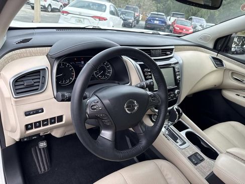 Used 2022 Nissan Murano SL w/ SL Moonroof Package image 33