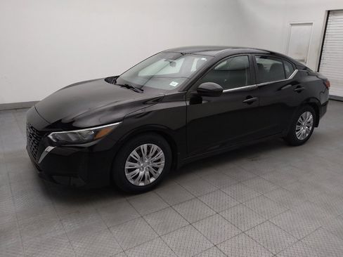 Used 2024 Nissan Sentra S FWD image 2