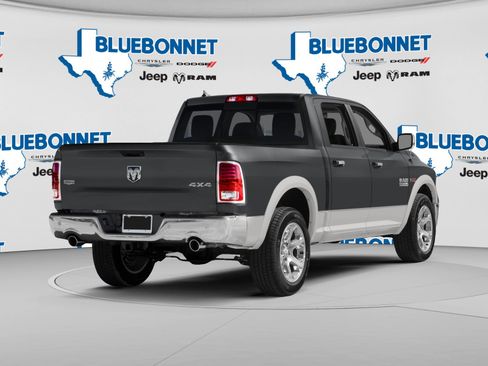 Used 2016 RAM 1500 Laramie w/ Convenience Group AWD/4WD image 3