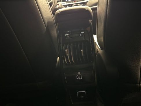 New 2025 Jeep Compass Latitude w/ Sun & Sound Group image 13