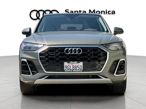 Used 2023 Audi Q5 e Premium w/ Convenience Package AWD/4WD image 10