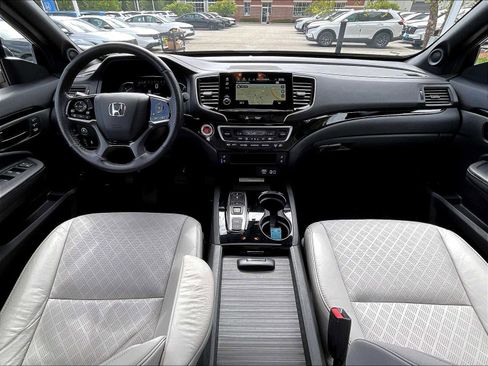 Used 2022 Honda Passport Elite image 42