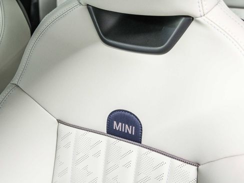 New 2026 MINI Cooper S image 25