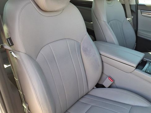 Used 2020 Genesis G80 3.8 image 12