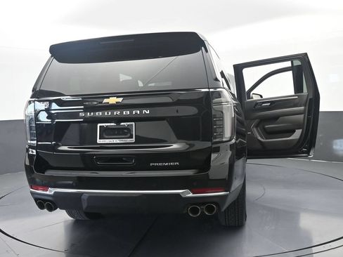 Used 2026 Chevrolet Suburban Premier AWD/4WD image 83