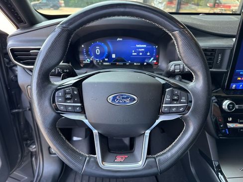 Used 2021 Ford Explorer ST w/ Equipment Group 401A AWD/4WD image 13