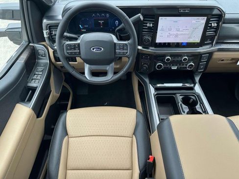 New 2025 Ford F250 Lariat w/ Lariat Ultimate Package image 23