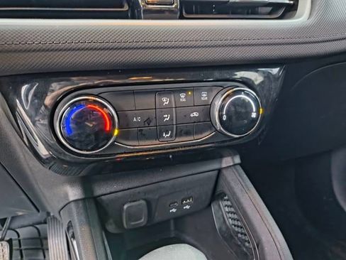 Used 2024 Chevrolet TrailBlazer LT image 20