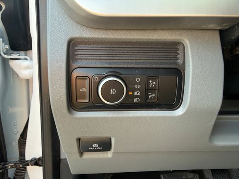 Used 2025 Ford F250 XL w/ XL Chrome Package AWD/4WD image 17