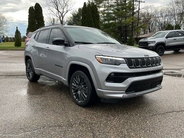 Used 2023 Jeep Compass High Altitude w/ Driver Assist Group I AWD/4WD image 8
