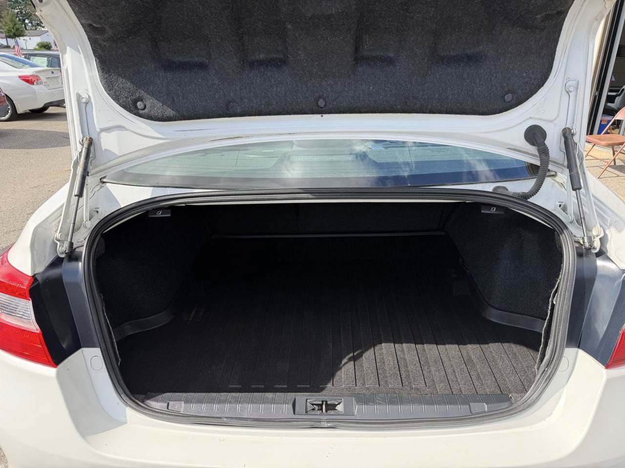 Used 2016 Subaru Legacy 3.6R Limited AWD/4WD image 8