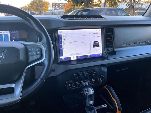 Certified 2023 Ford Bronco Badlands image 6