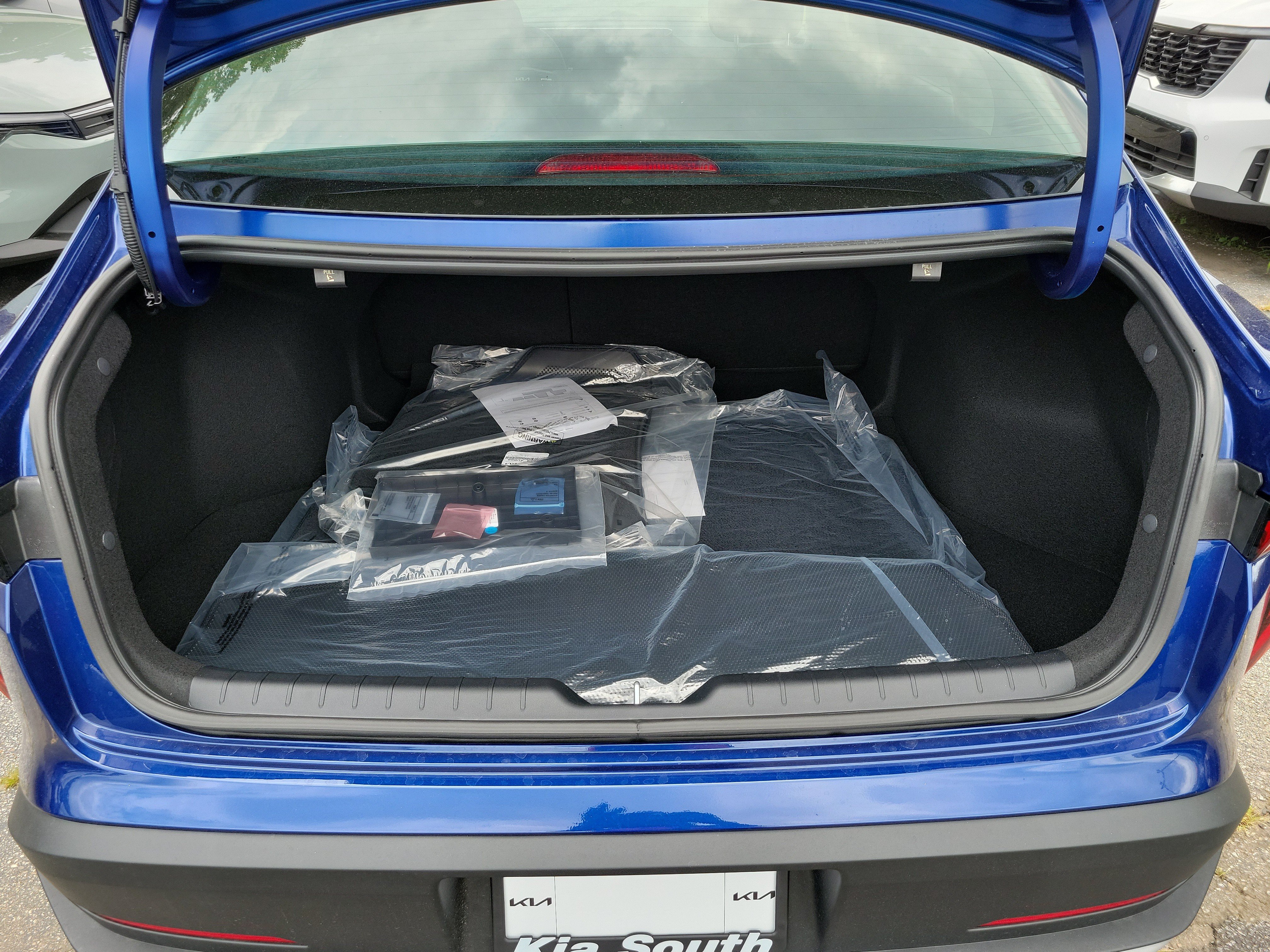 New 2026 Kia K4 FWD image 9