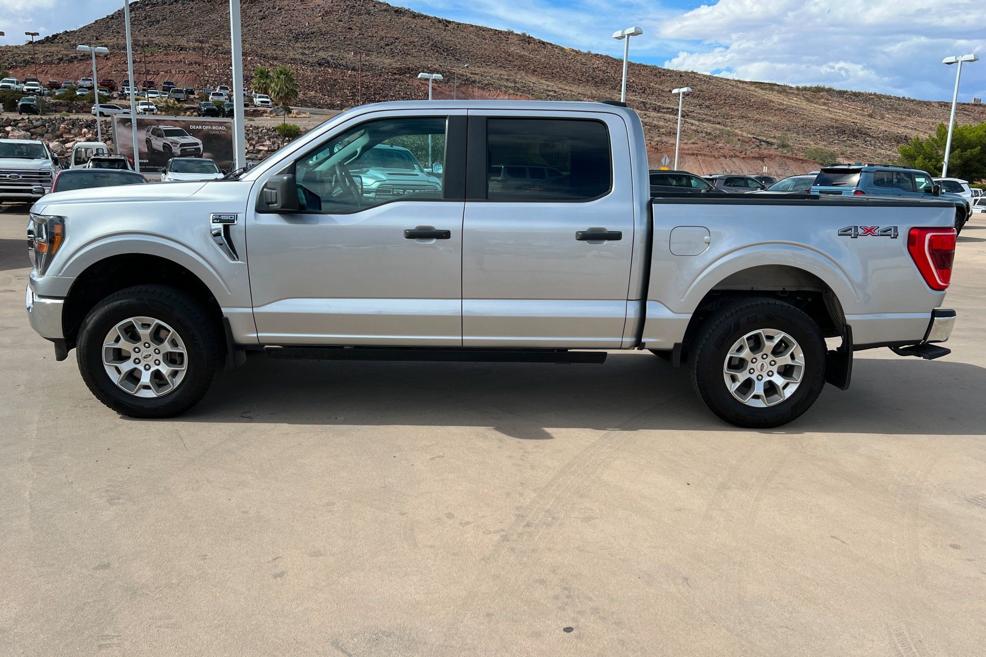 Used 2023 Ford F150 XLT AWD/4WD image 2