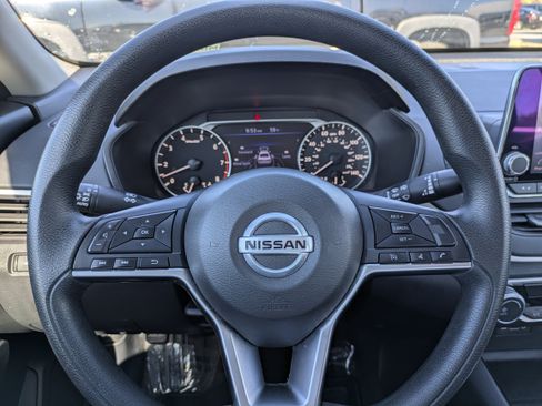 Used 2021 Nissan Altima 2.5 SV image 17