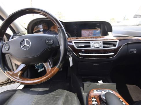 Used 2007 Mercedes-Benz S 550 image 9