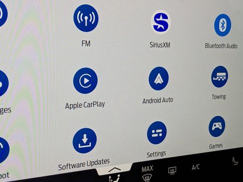 New 2026 Ford Explorer ST-Line w/ ST-Line Street Pack image 27