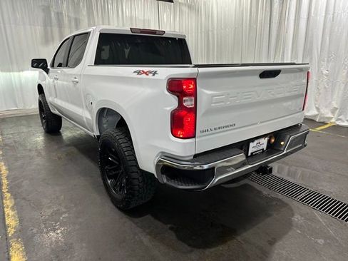 Used 2025 Chevrolet Silverado 1500 LT AWD/4WD image 5
