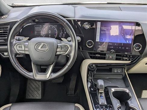 Used 2024 Lexus NX 250 FWD image 16