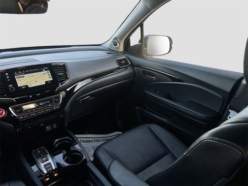 Used 2022 Honda Pilot Touring image 25