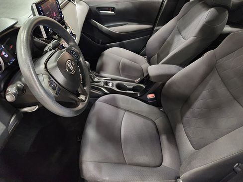 Used 2020 Toyota Corolla LE image 31