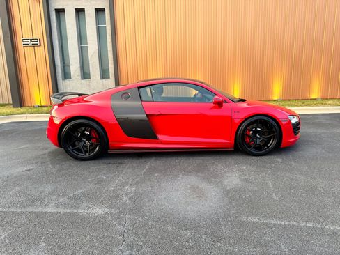 Used 2011 Audi R8 V10 AWD/4WD image 5