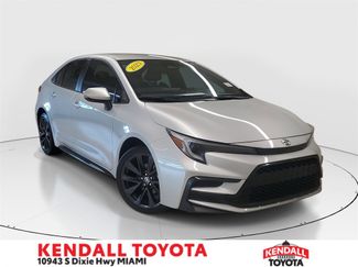 Used 2023 Toyota Corolla SE image 1
