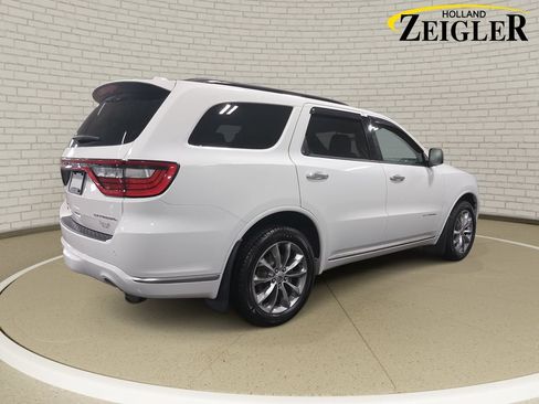 Used 2022 Dodge Durango Citadel w/ Trailer Tow Group IV AWD/4WD image 5
