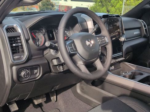 New 2026 RAM 2500 Big Horn AWD/4WD image 10