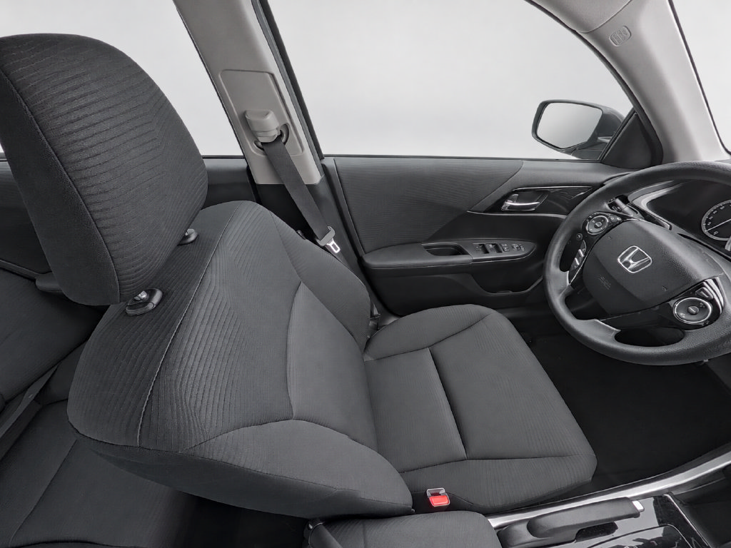 Used 2017 Honda Accord LX image 10