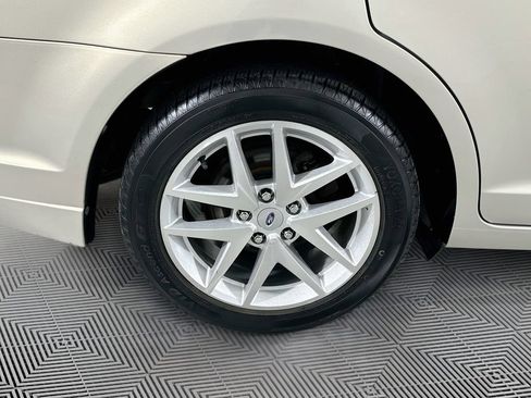 Used 2010 Ford Fusion SEL FWD image 27