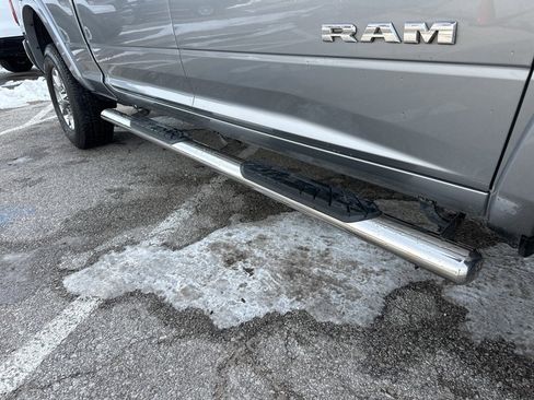Used 2019 RAM 2500 Laramie image 36