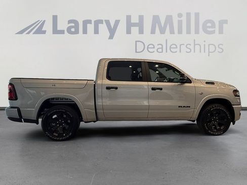 New 2026 RAM 1500 Big Horn AWD/4WD image 6