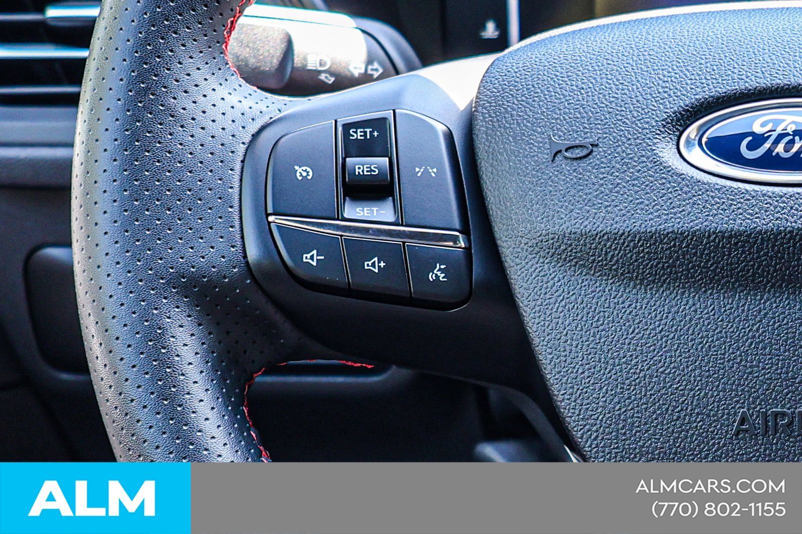 Used 2025 Ford Escape ST-Line FWD image 26