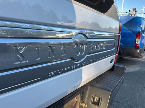 Used 2021 Ford F250 King Ranch w/ King Ranch Ultimate Package image 10